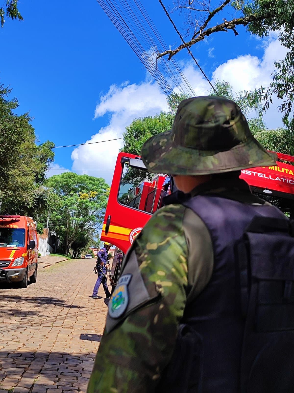 3ºBABM e 7ºBBM resgatam um Tapicuru em Passo Fundo. Após receber os cuidados médicos, o Tapicuru será reinserido ao habitat natural.