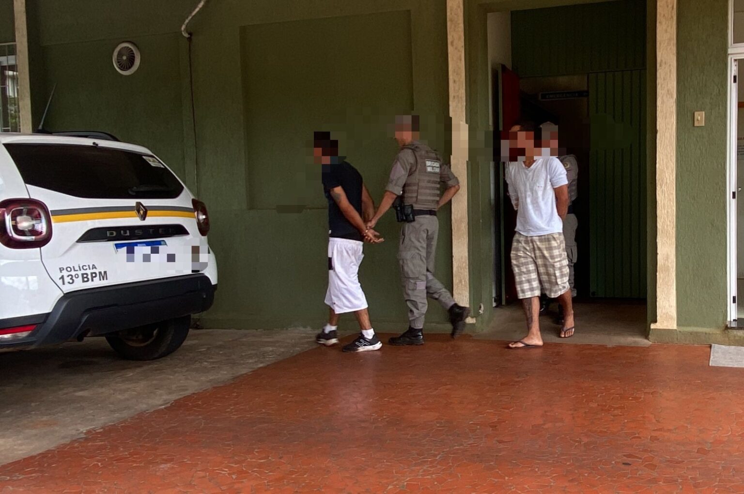 Três marginais foram presos pela Brigada Militar após se apropriarem de um carro, no município de Getúlio Vargas/RS.