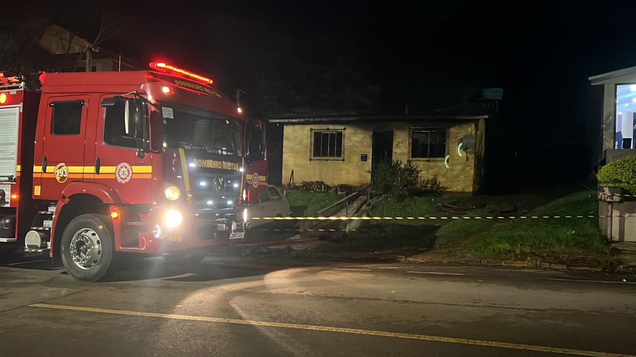 Identificada vítima fatal de incêndio em Estação, que ocorreu durante a madrugada. Foi identificado como Gerônimo Guilherme Lavoratti.