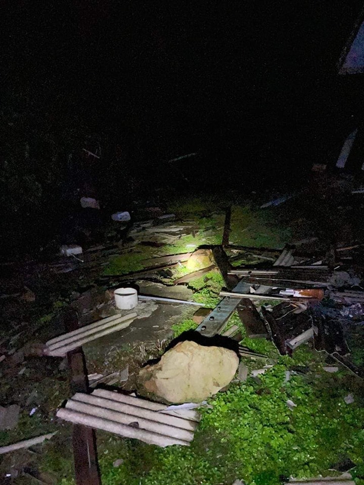 Possível tornado deixa destruição nos Campos de Cima da Serra. No sábado, 27/04, um temporal causou estragos em Monte Alegre dos Campos, RS.