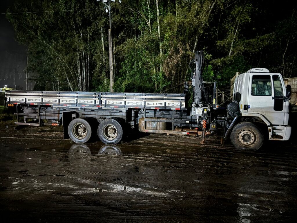 3º Batalhão de Polícia de Choque, recuperou um veículo Ford Cargo 2438 que havia sido furtado no município de Vila Maria.