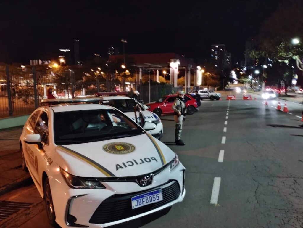 Na noite desta terça-feira, a Guarda Municipal de Trânsito, com apoio da Brigada Militar, realizou mais uma edição da Operação Balada Segura