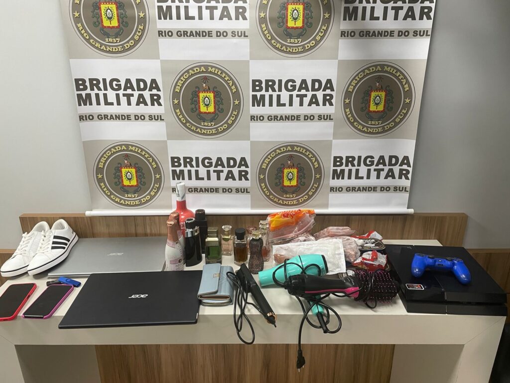 Brigada Militar através do 3°RPMon prende homem por roubo a residência estupro e foragido da justiça em Marau.