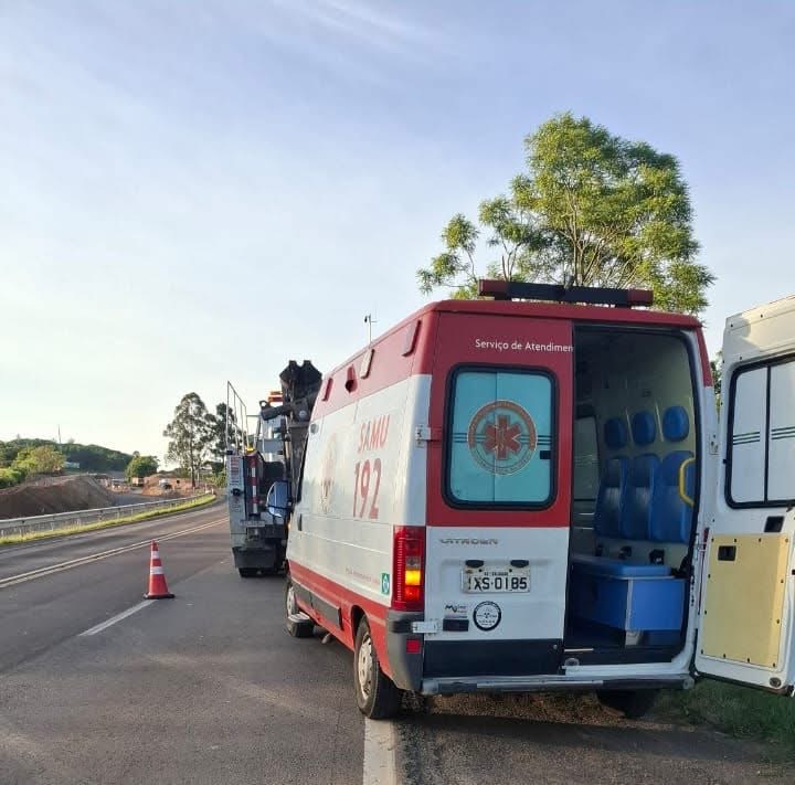 Quatro pessoas ficaram feridas, após veículo sair da pista, no interior do município de Soledade, na manhã desta segunda-feira 