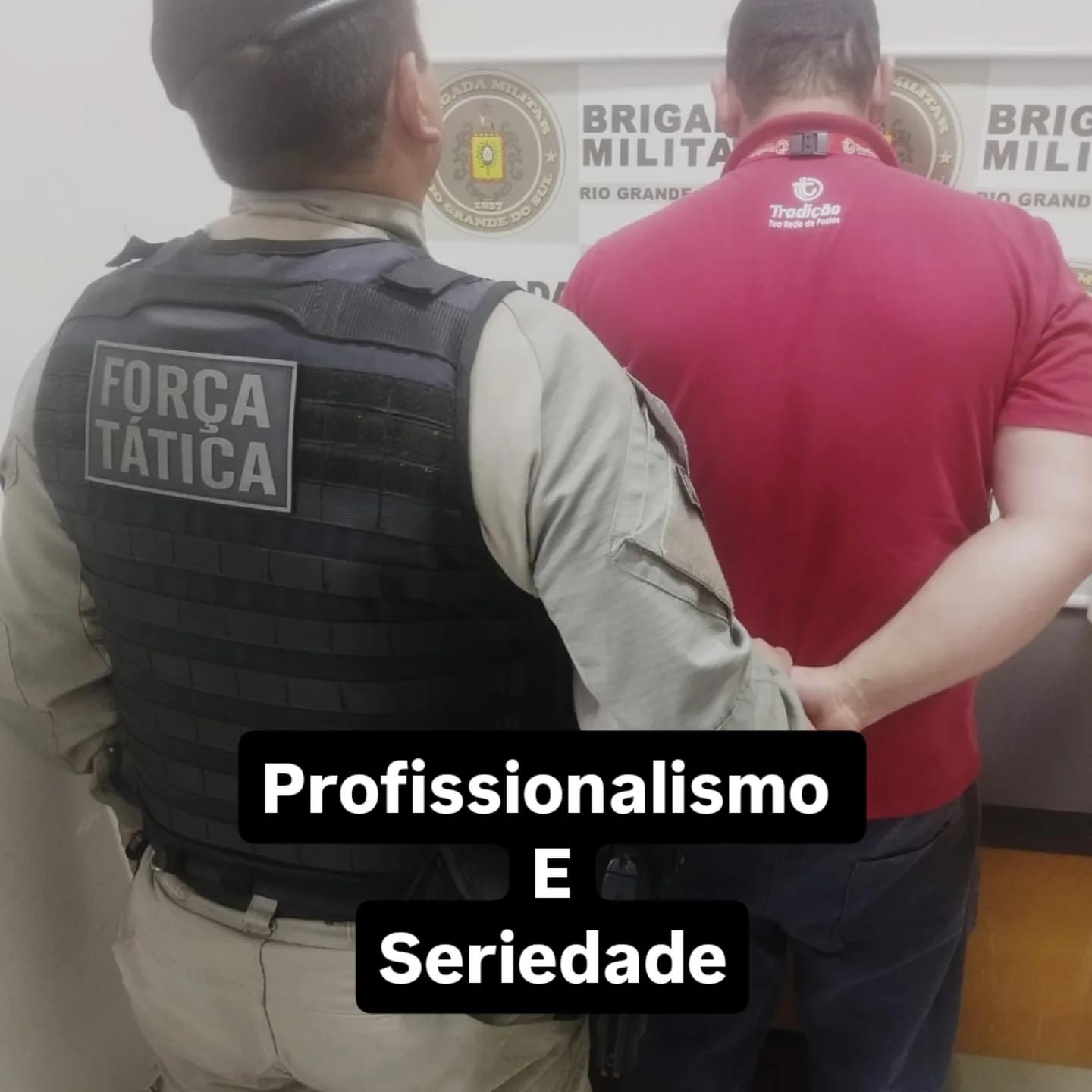 Brigada Militar de Passo Fundo, recebeu informações via Sala de Operações, sobre um indivíduo em situação de foragido