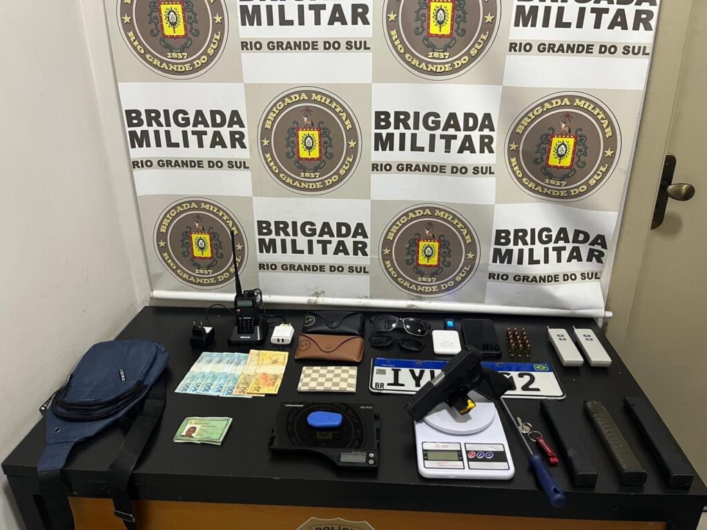 3°RPMon apreende adolescente por posse ilegal de arma de fogo e receptação de veículo