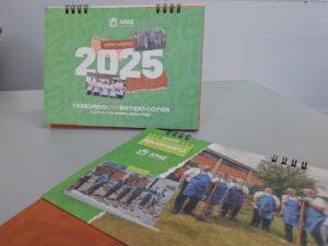 Calendário 2025 da APAE de Passo Fundo será a última edição a ser produzida e, por isso, une fotografias antigas com novas imagens