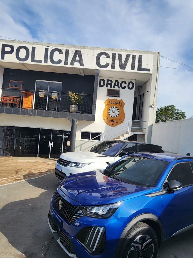 Polícia Civil de Carazinho deflagra Operação Kairós e prende suspeito de pirâmide financeira, um suspeito foi preso caminhado ao presídio