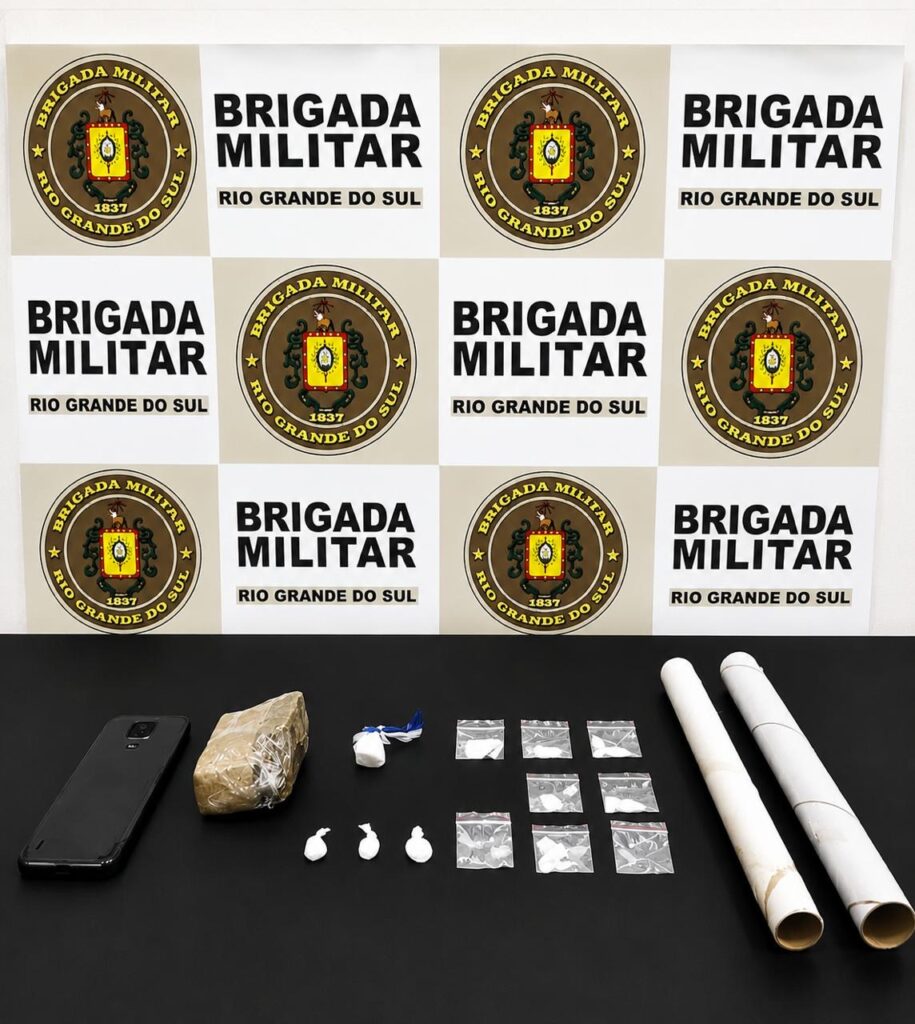 3ºBPChq realiza prisão por tráfico de drogas no bairro São Luiz Gonzaga, em Passo Fundo