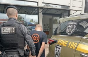 LADRÃO INVADE FARMÁCIA E ACABA PRESO