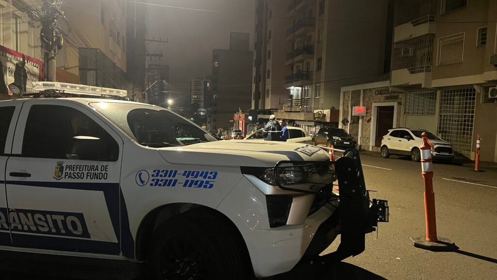 Balada Segura flagra 38 motoristas dirigindo sob influência de álcool em Passo Fundo